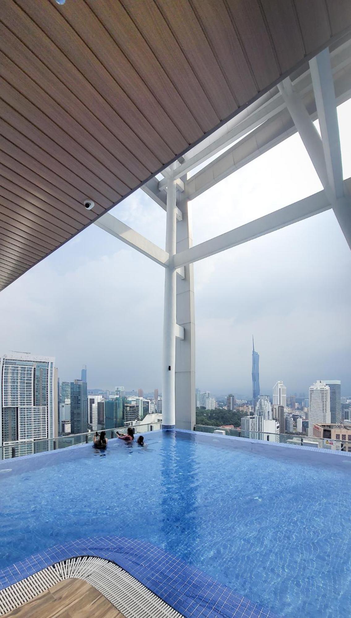 Апартаменты C14B Modern Infinity Pool Klcc Balcony View Куала-Лумпур Экстерьер фото
